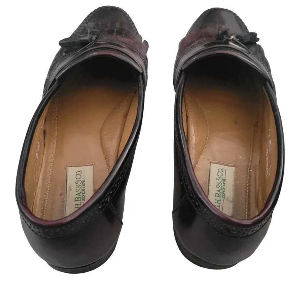 G.H. Bass & Co. men's Black Leather Loafers With Tassels Size 10.5 Made In Brazi
